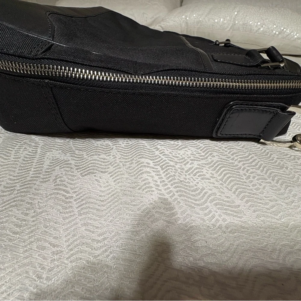 Jones Bootmaker University Briefcase
